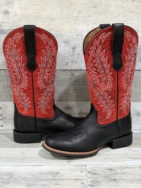 ARIAT WOMEN'S ROUND UP STRETCHFIT WESTERN BOOTS - BLACK&RED - SZ - 5.5B .US